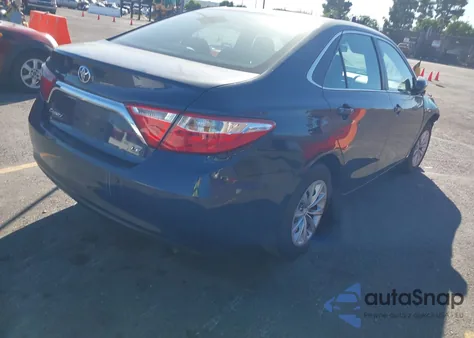 2015 Toyota Camry Le из США, поврежденный, VIN 4T4BF1FK1FR451110